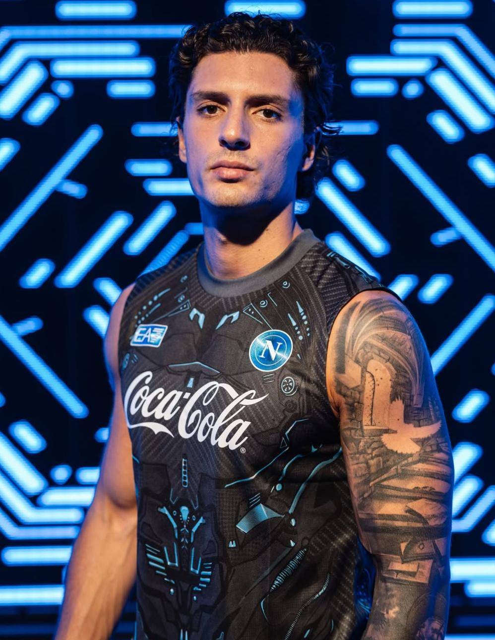 虎扑体育-意甲球星时尚穿搭(意甲球星时尚穿搭推荐)