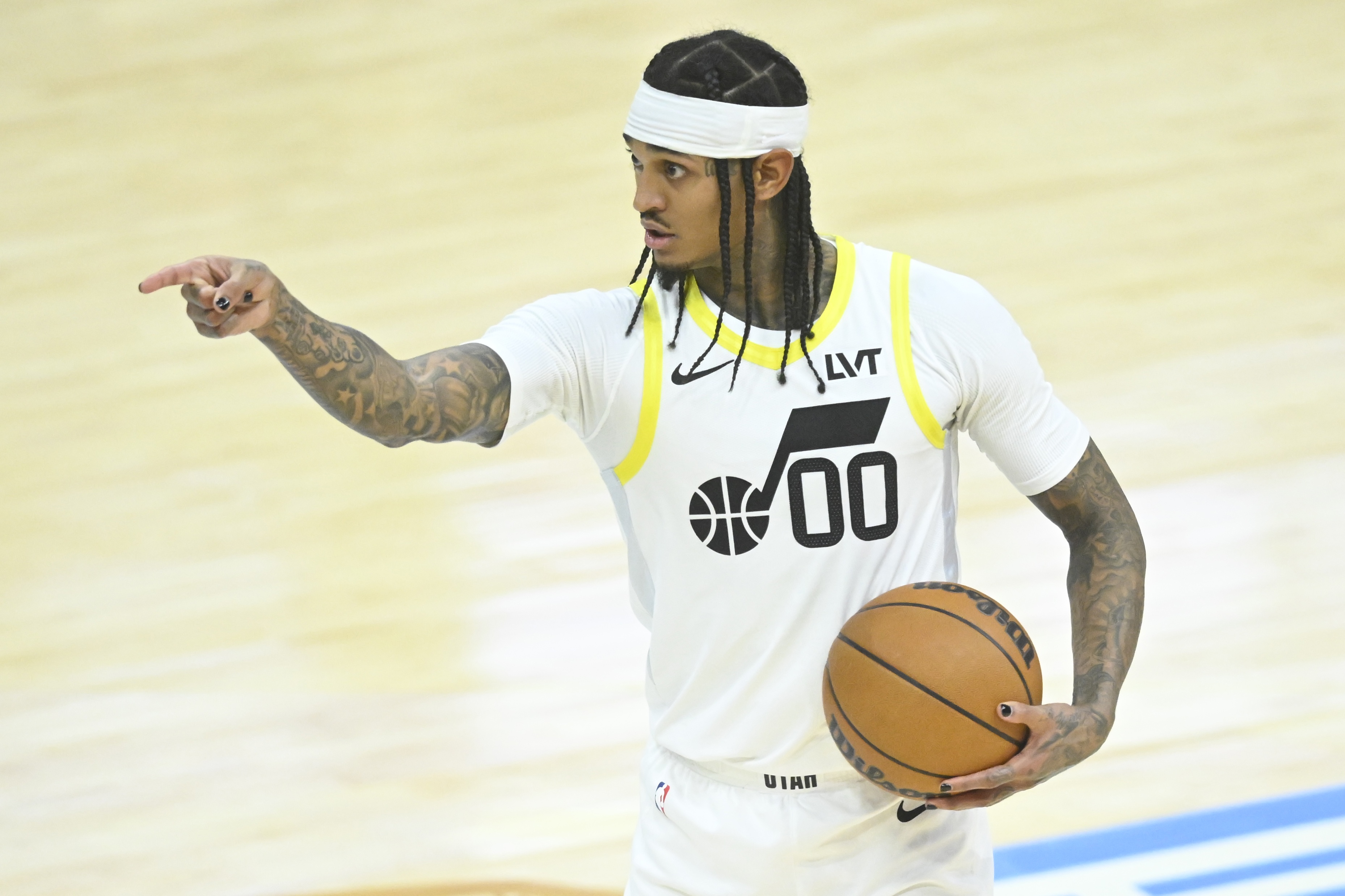 hupu虎扑-爵士队克拉克森第六人表现(爵士队克拉克森第六人表现怎么样)