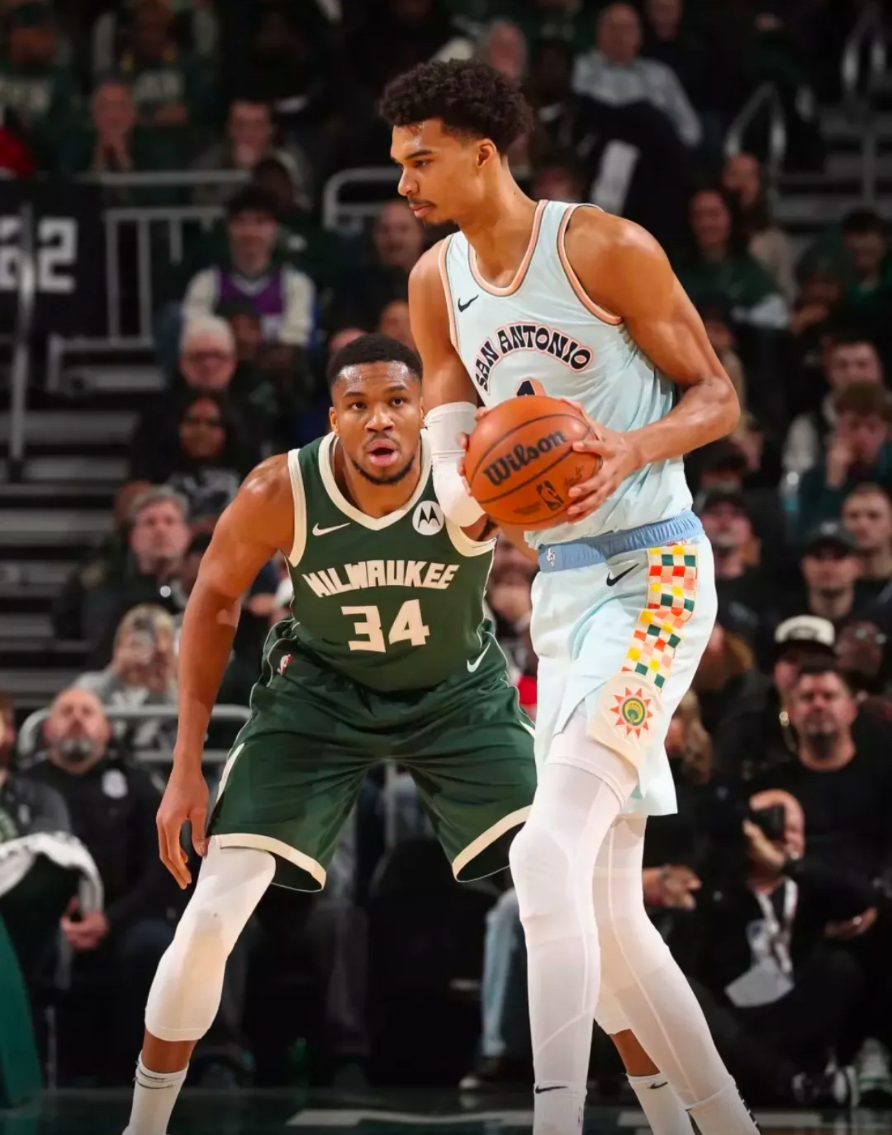 马刺王朝后策略(马刺揭幕战)