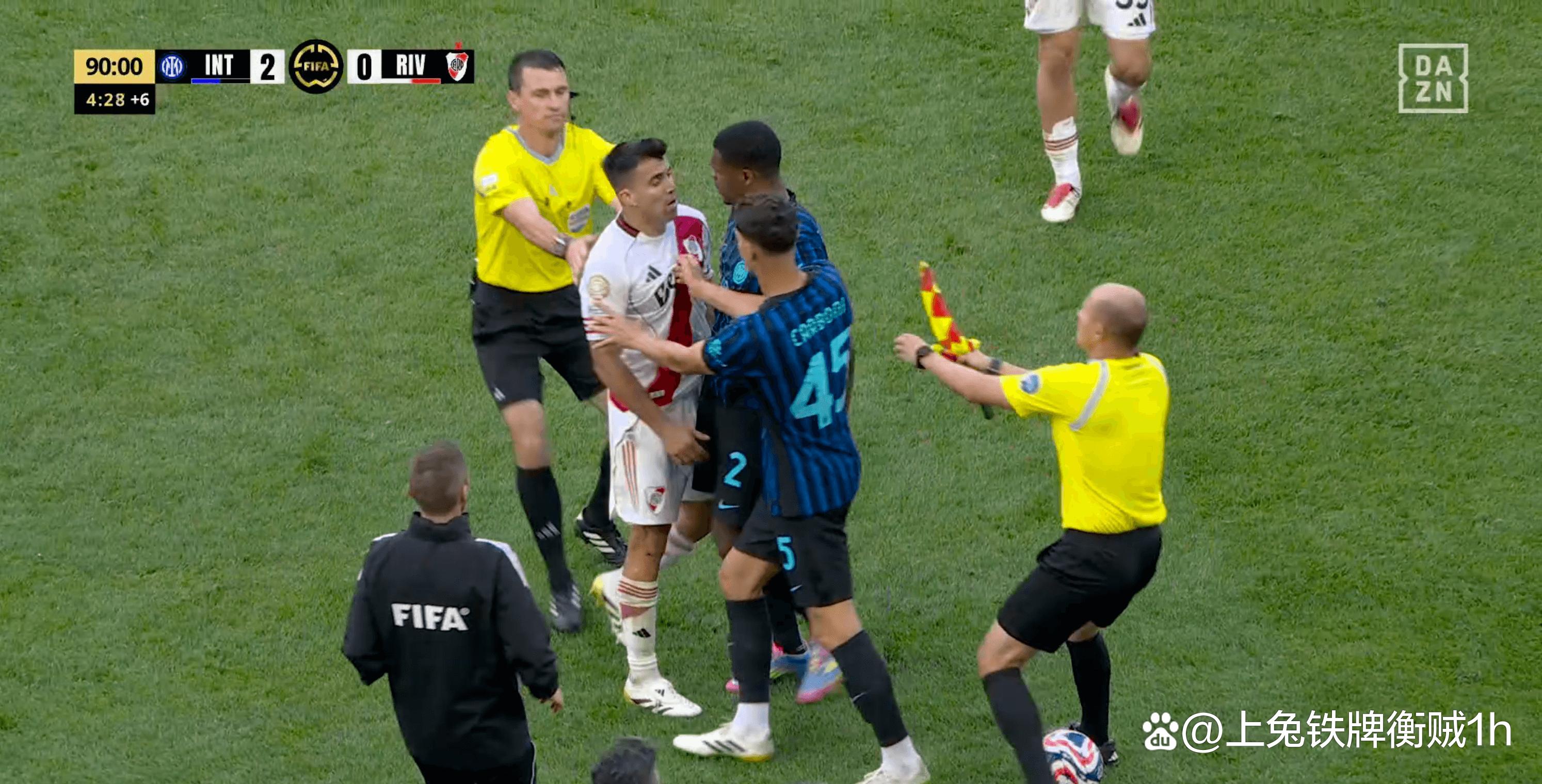 虎扑app-国米0:2不敌弗鲁米嫩塞(国米对佛罗伦萨的比赛成绩)